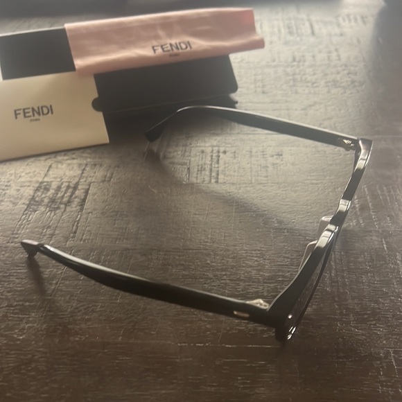 Fendi Black Sunglasses with Brown Lenses, FF M0001/S 807/70 - Picture 3 of 10